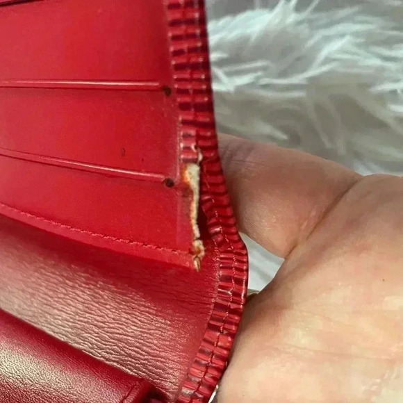 Louis Vuitton Red Epi International Wallet - Picture 8 of 14